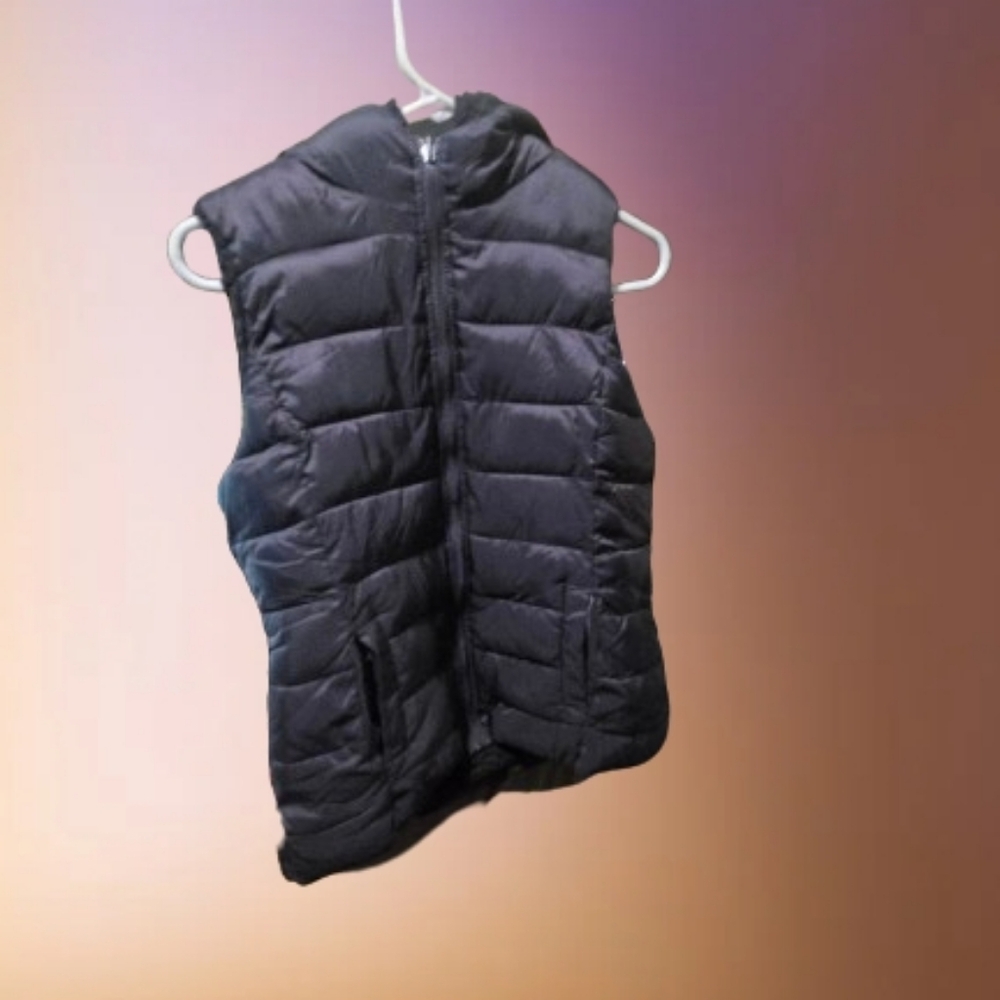 New York & Company Black Puffer Vest